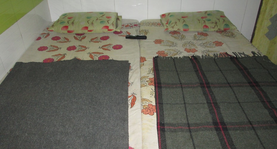 Shri Sai Vibhuti Guest House, Shirdi 4